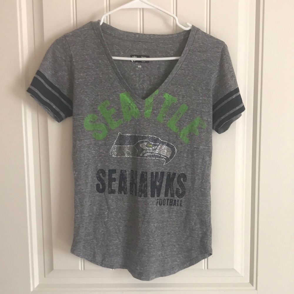 Womens seahawks shirt xs